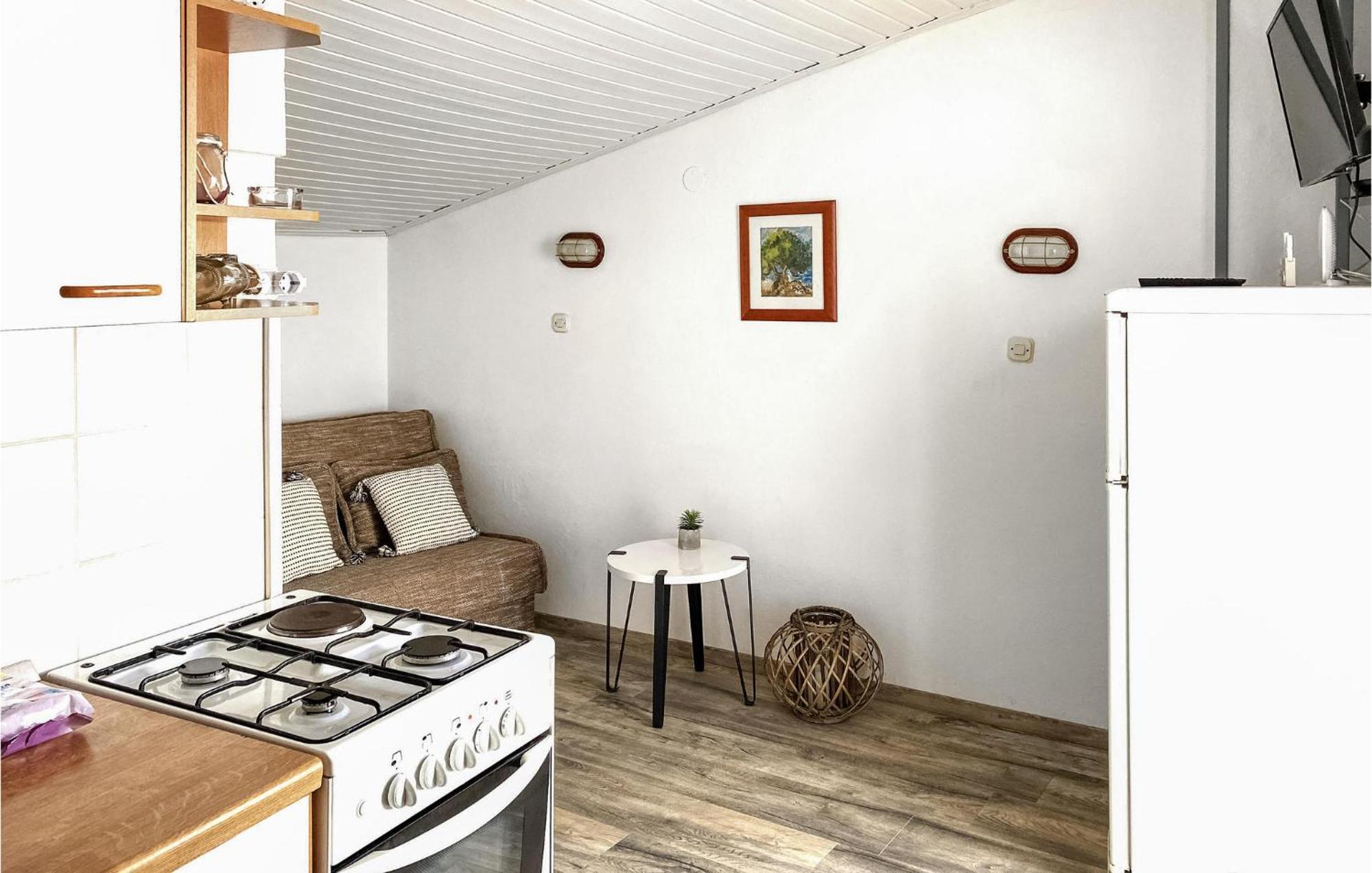 Stunning Home In Punat With Kitchen Стара Башка Экстерьер фото